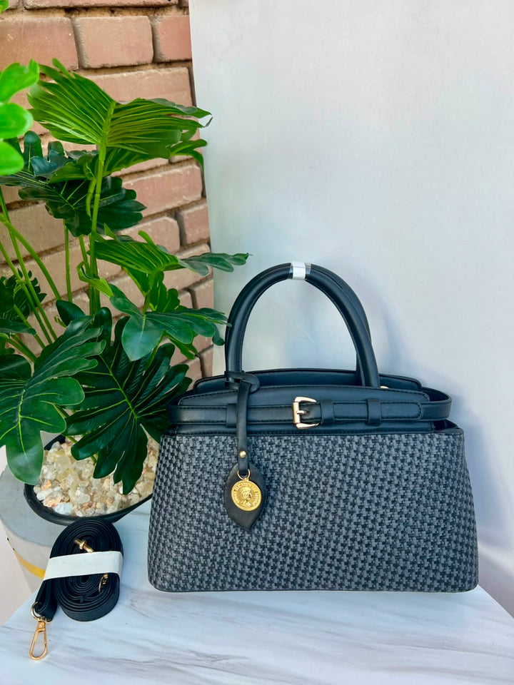OOYAA Jasmine Medium Crossbody & Handbag