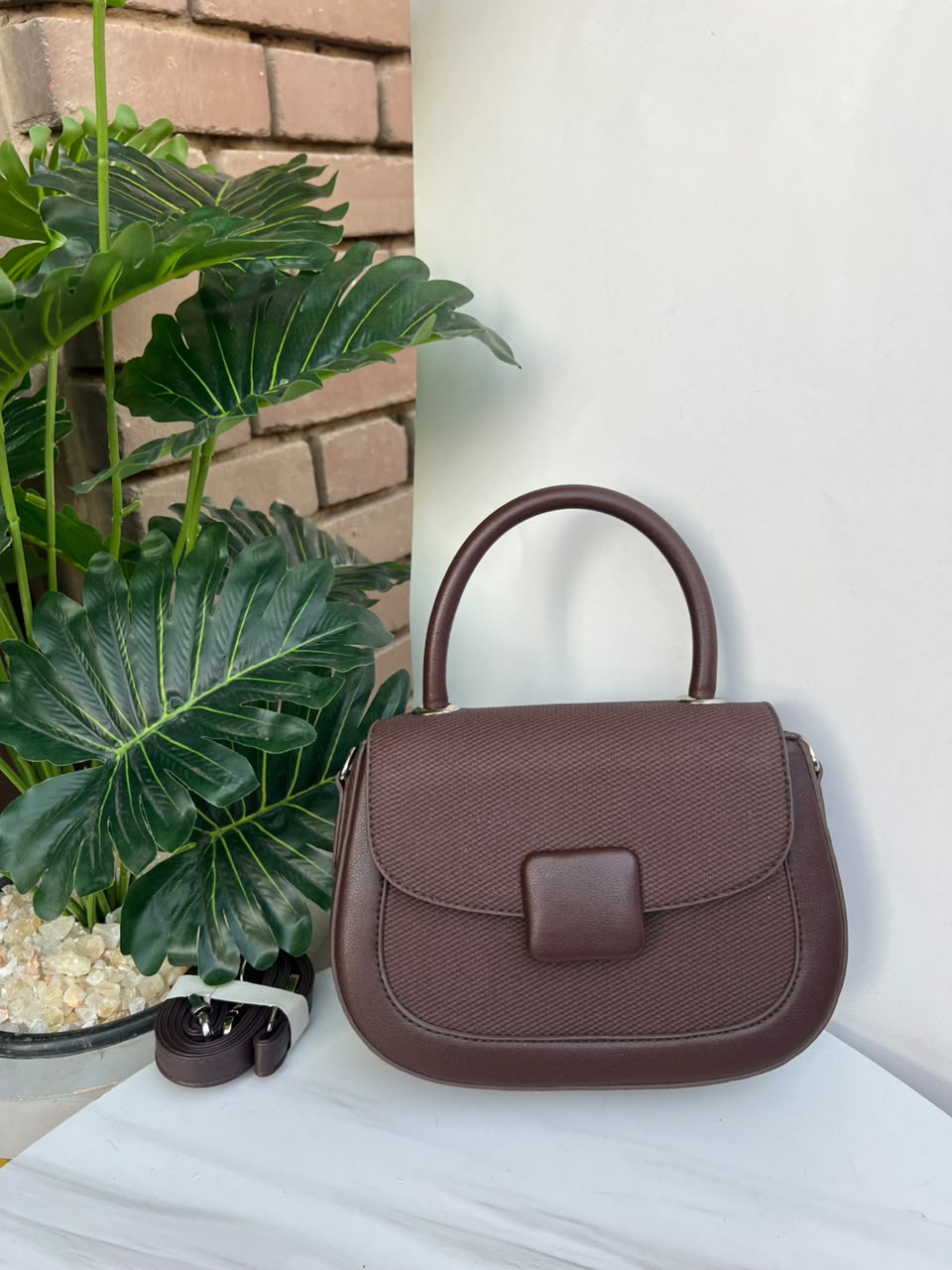 Taupe